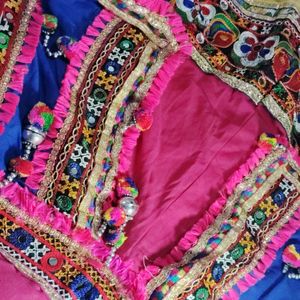 Girl's Chaniya Choli