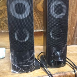 ZEBRONICS Zeb Wonderbar 10 USB Powered 2.0 Computer Speaker with RGB Lights