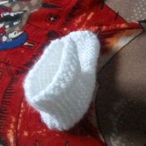 Hand Made  Woolen  Socks Or Shoes For Baby