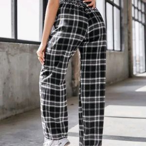 Korean Check Print Women Trousers