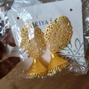 Brand New Gold Plated Drop Earrings