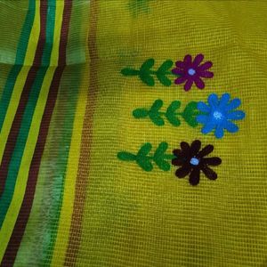 Beautiful Yellow  Saree With  Flower Embroidery