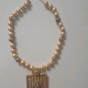 Pearl Set