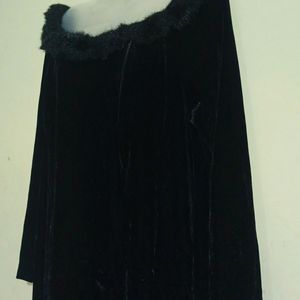 BEAUTIFUL VELVET BLACK LONG GOWN