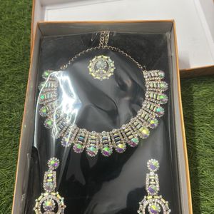 Necklace Set