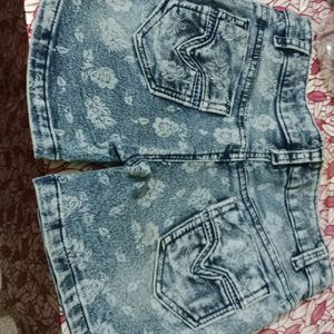 Denims M Size Shorts