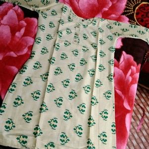 Set Of 5 Kurtis