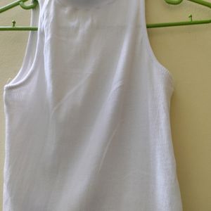 Turtle Neck Ribbed Sleeveless Top