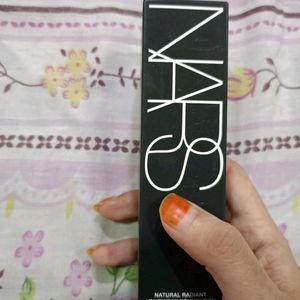 nars Foundation