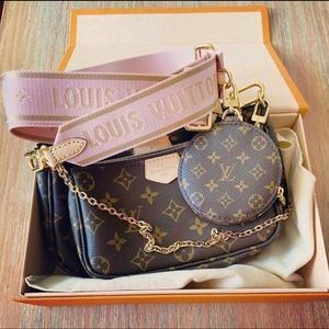 LOUIS VUITTON SLING BAG