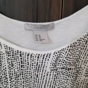 H&M OPEN-NECK TOP