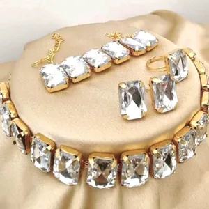 (Diwali Sale 🪔) White Gold Plated Jewellery Set