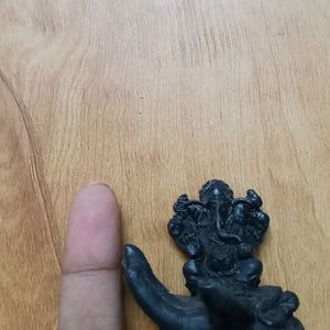 Mini black Vinayaka showpiece