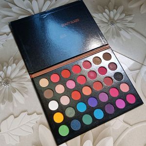 ❤️❤️New With Tag COLOR STUDIO EYESHADOW PALETTE