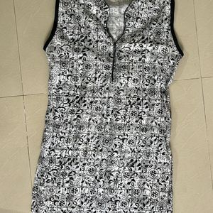 Sleevless Cotton Kurti