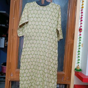 Premium Quality Fancy Colour Kurti