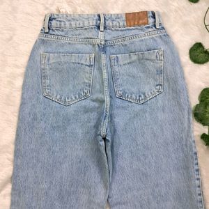 Zara Straight Fit Jeans