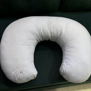 Mi Arcus Nursing And Feeding Pillow(Never Used)