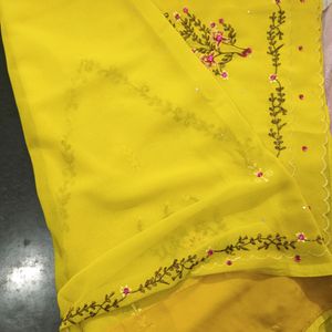 Resham Ki Kadhai Work Saree