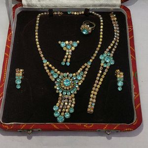 Saudi Jwellery Set Used Good Condition Me He