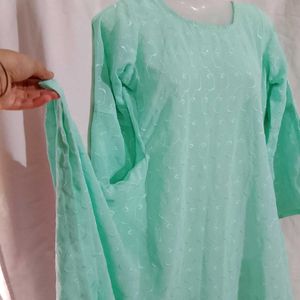 Green Kaftan Kurti With Cutting Sleeves