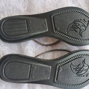 New Sandal