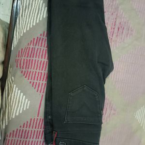 Levis Black Jeans