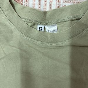 H&M Cropped Boxy Tshirt