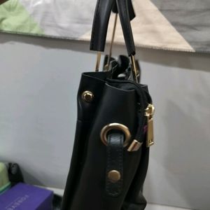 Hand bag