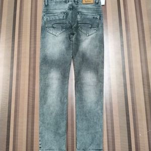 U-45 Size 32 Slim Fit Women Denim Jeans