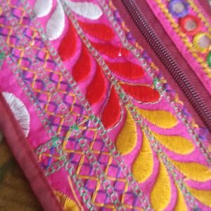 Kachchi Work wallet