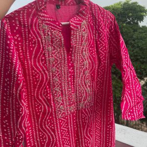 Bandhej Pink Kurti