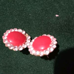 Red .Very Beautiful earring