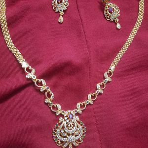 1 Gm Gold Plated Short Necklace Set With Earrings.