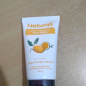 Naturali Face Wash