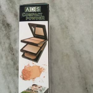 5In1 Compact Powder +Free Foundation As Gift 🎁