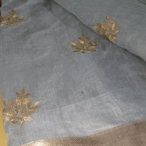 Grey Saree (Women's)