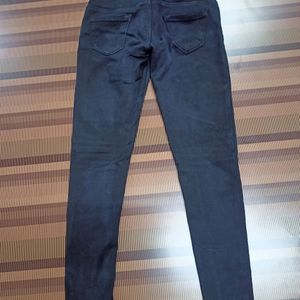 (N-13) 28 Size Slim Fit Denim Jeans