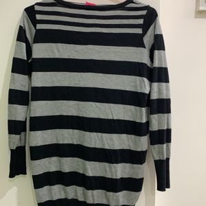 Black and white wool long top