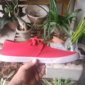 Red Canvas Shoe  👟