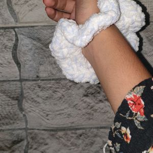 Crochet Velvet Scrunchie