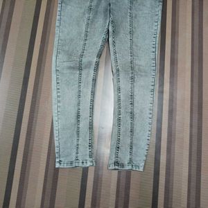 DG-84 Size-30 Slim Jeans