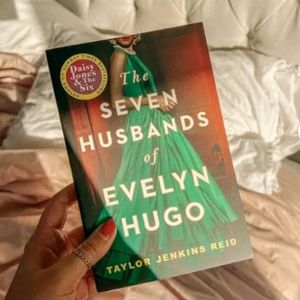 The Seven Husbands Of Evelyn Hugo