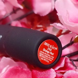 Swiss Beauty Pure Matte Lipstick