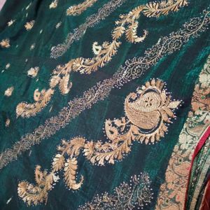 Beautiful Pattu Saree With Hand Work