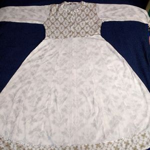 White New Anarkali Kurti