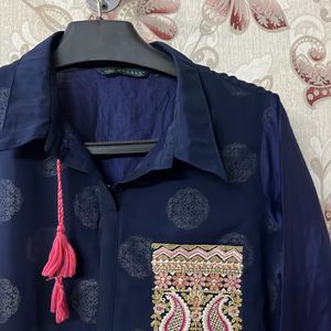 Beautiful Avasa Kurta With Long Layer Silk Fabric
