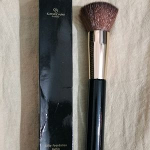 Combo Set Foundation & Brush