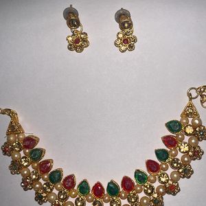 Necklace Set