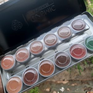 PAC cosmic Concealer